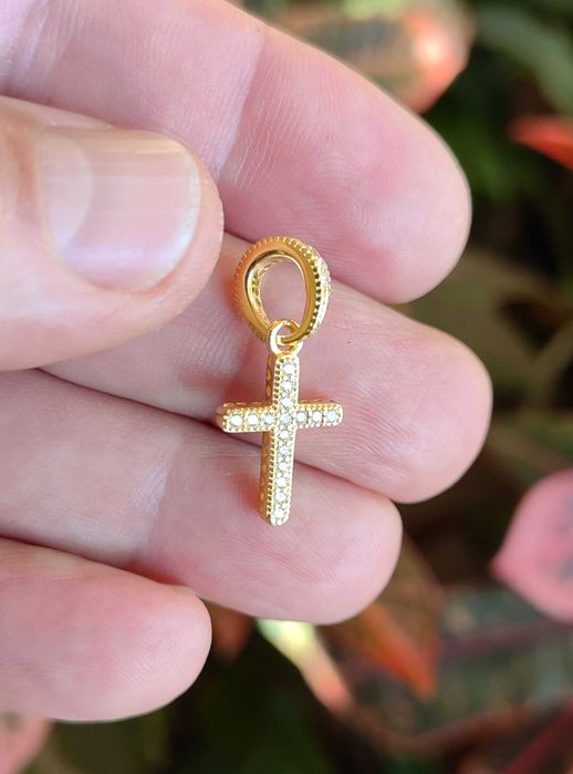 Pandora, висулка „Блестящ кръст“, талисман Пандора златен кръст