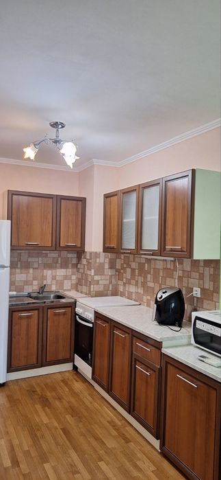 Кухненски шкафове, мивка и уреди, супер изгодно, използвани