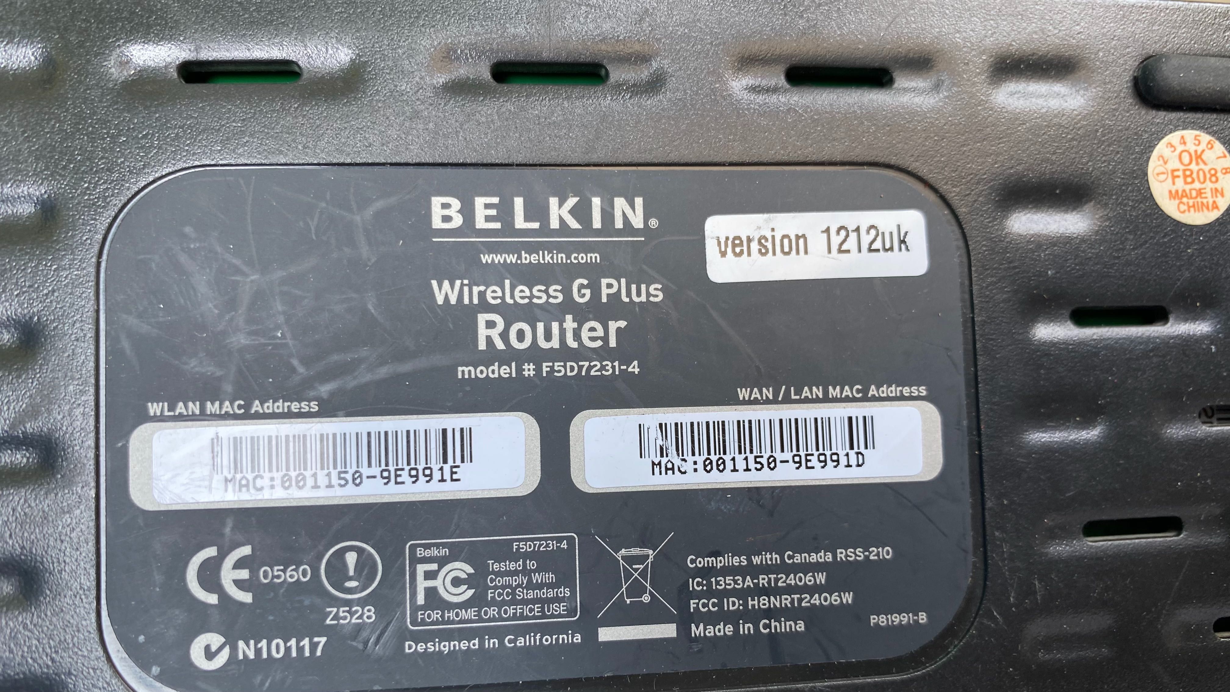 Belkin router 2 buc si 2 buc extender toate 20lei