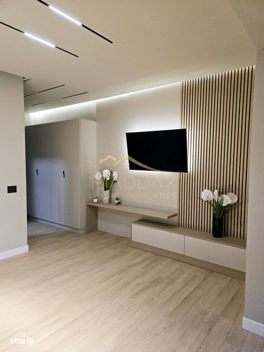 Studio Lux De Vanzare sau de Inchiriat | Vitan