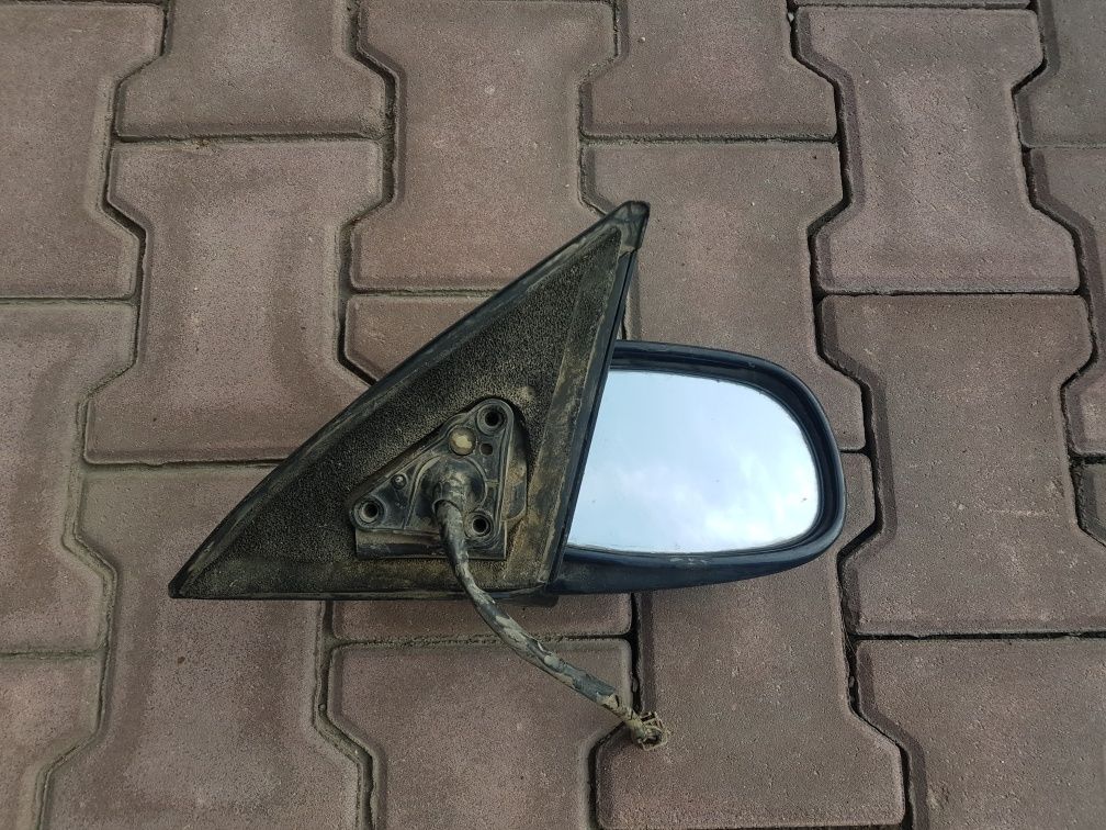 Правое зеркало боковое от Toyota Caldina 

Оригинальное правое зеркало