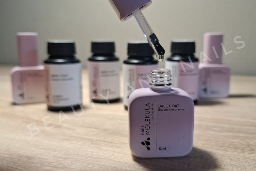 Каучукова база Nails Molekula - Украйна (Без ТПО!)