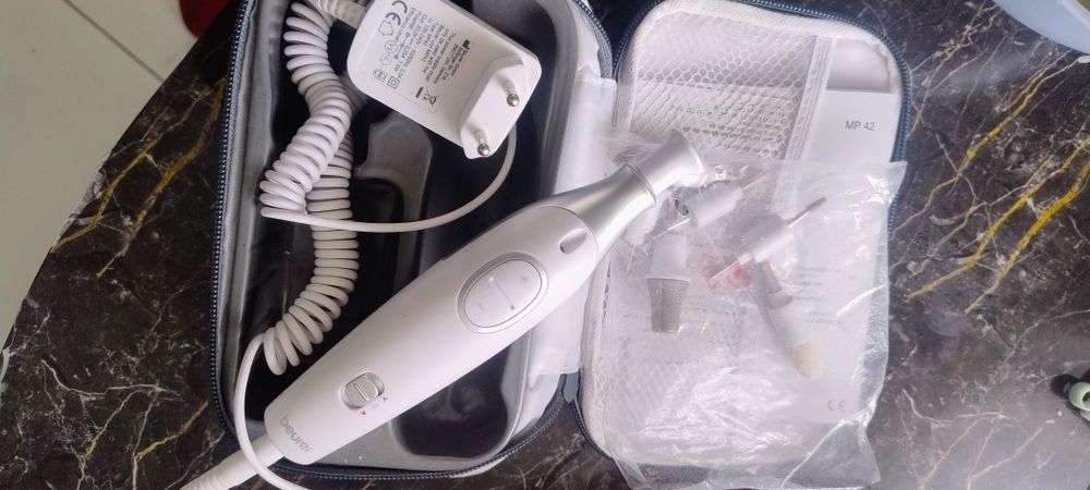 Pilă electrică unghii