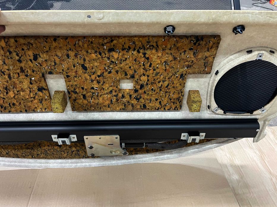 Задна ел.щора за BMW E46 Седан (счупена)