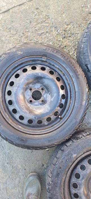 Jante tablă + anvelope iarnă 205/55 R16