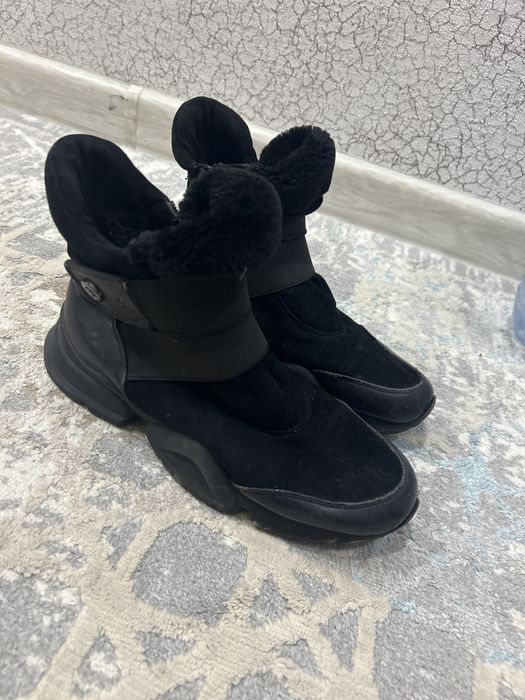 Зимняя обувь по 2000