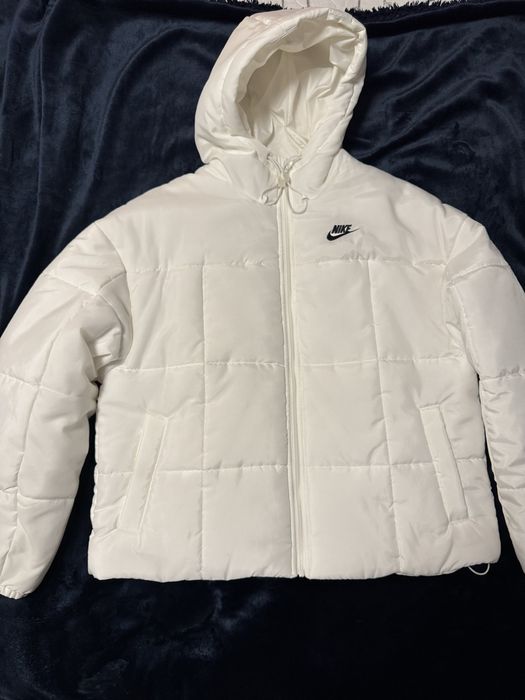 Оригинално яке Nike THERMA