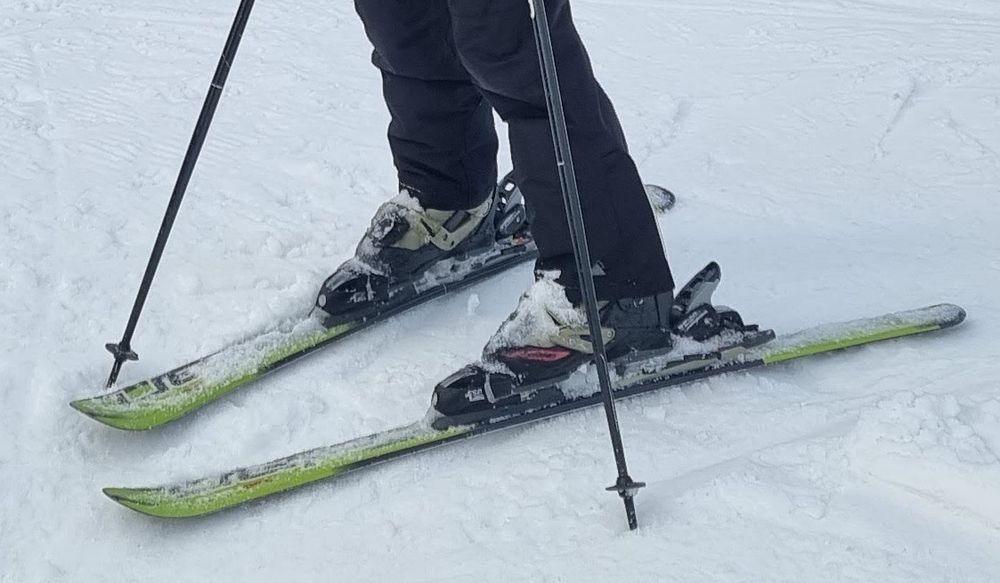 Детски ски 130 см + обувки 24 (EU 37–38)