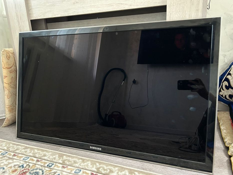 Телевизор продам