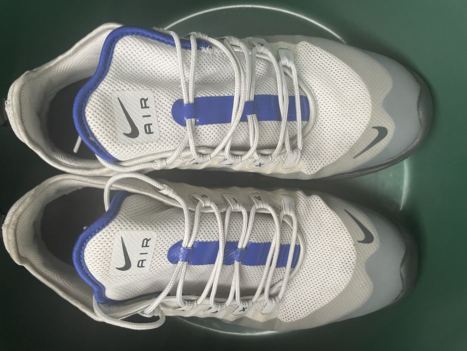 Vand adidasi Nike marimea 46