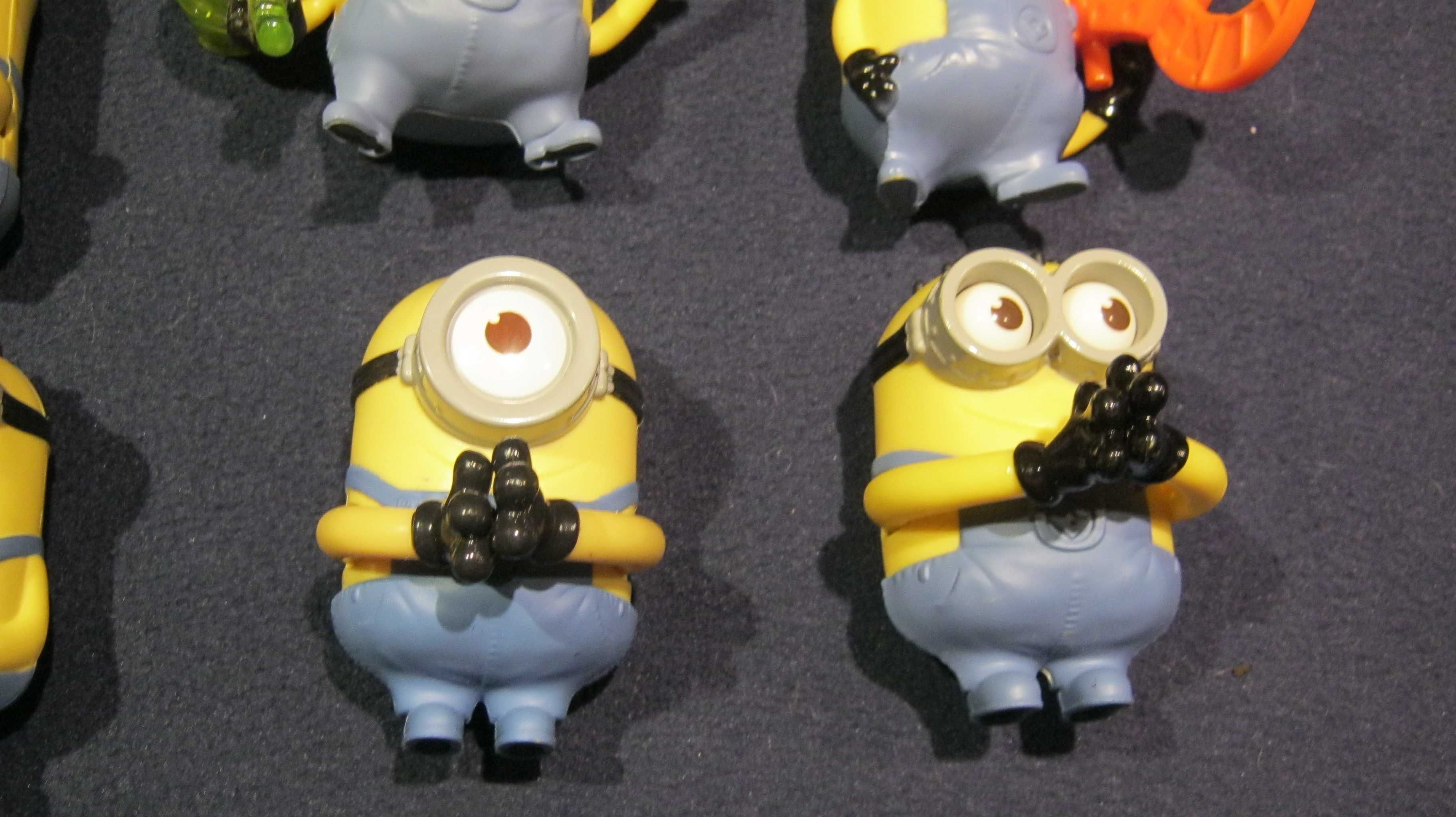 Lot 6 figurine articulate/MINIONS/noi,inaltime 8cm.