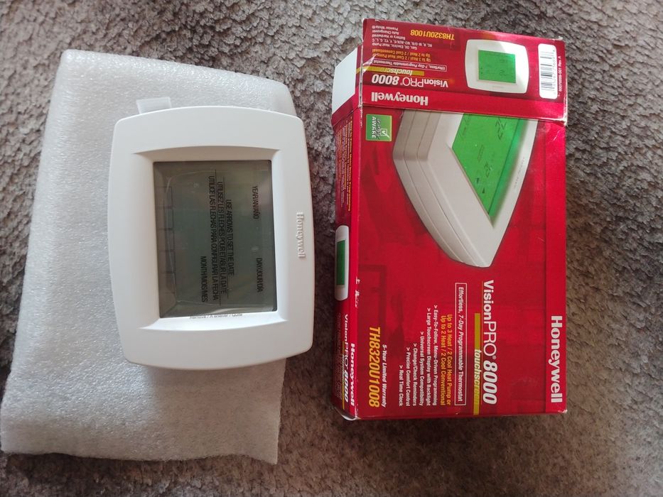 Termostat Honeywell vision pro 8000