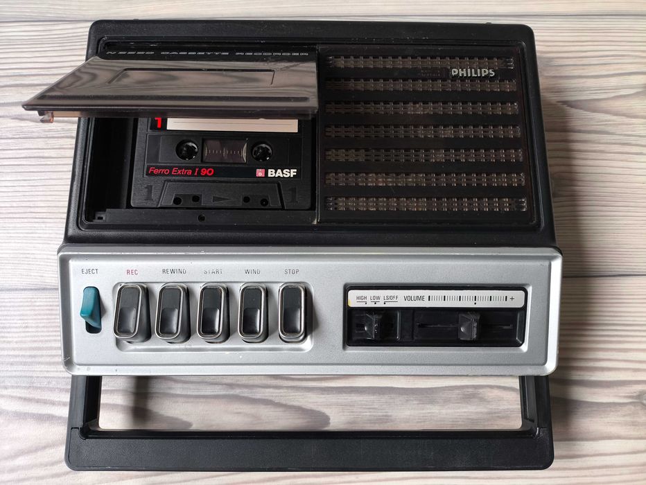 Магнитофон Philips Type N 2220