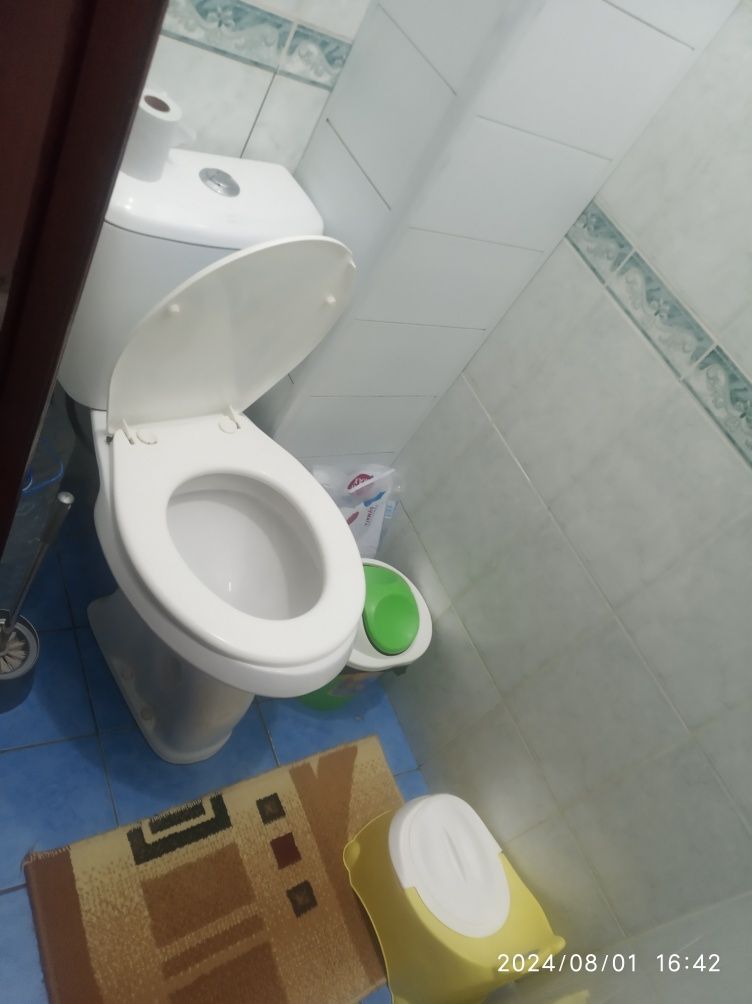 Uy sotiladi 8mikrorayon 21dom