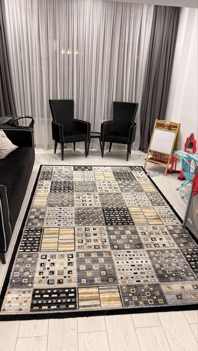 Продам ковер отличное состояние