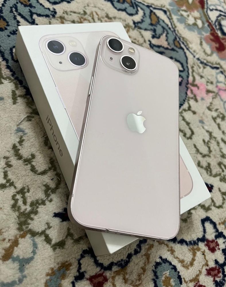 iPhone 13 в отличном состоянии!