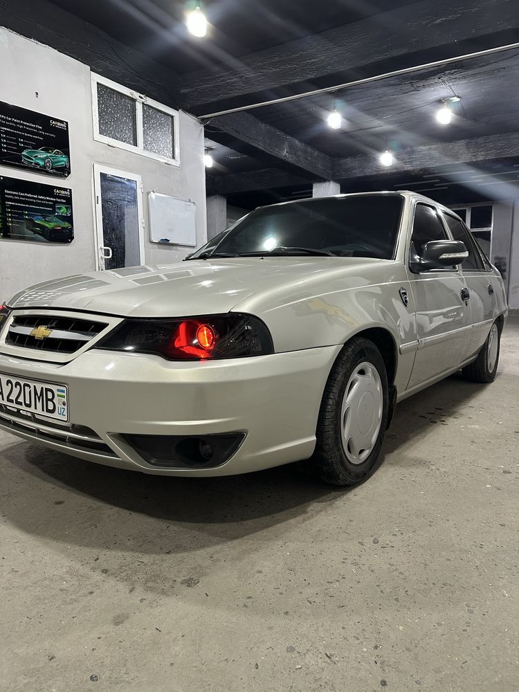 Nexia 1.5 L. Donc