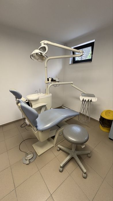 Scaun,Unit Stomtologic