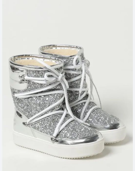 Chiara Ferragni -апрески