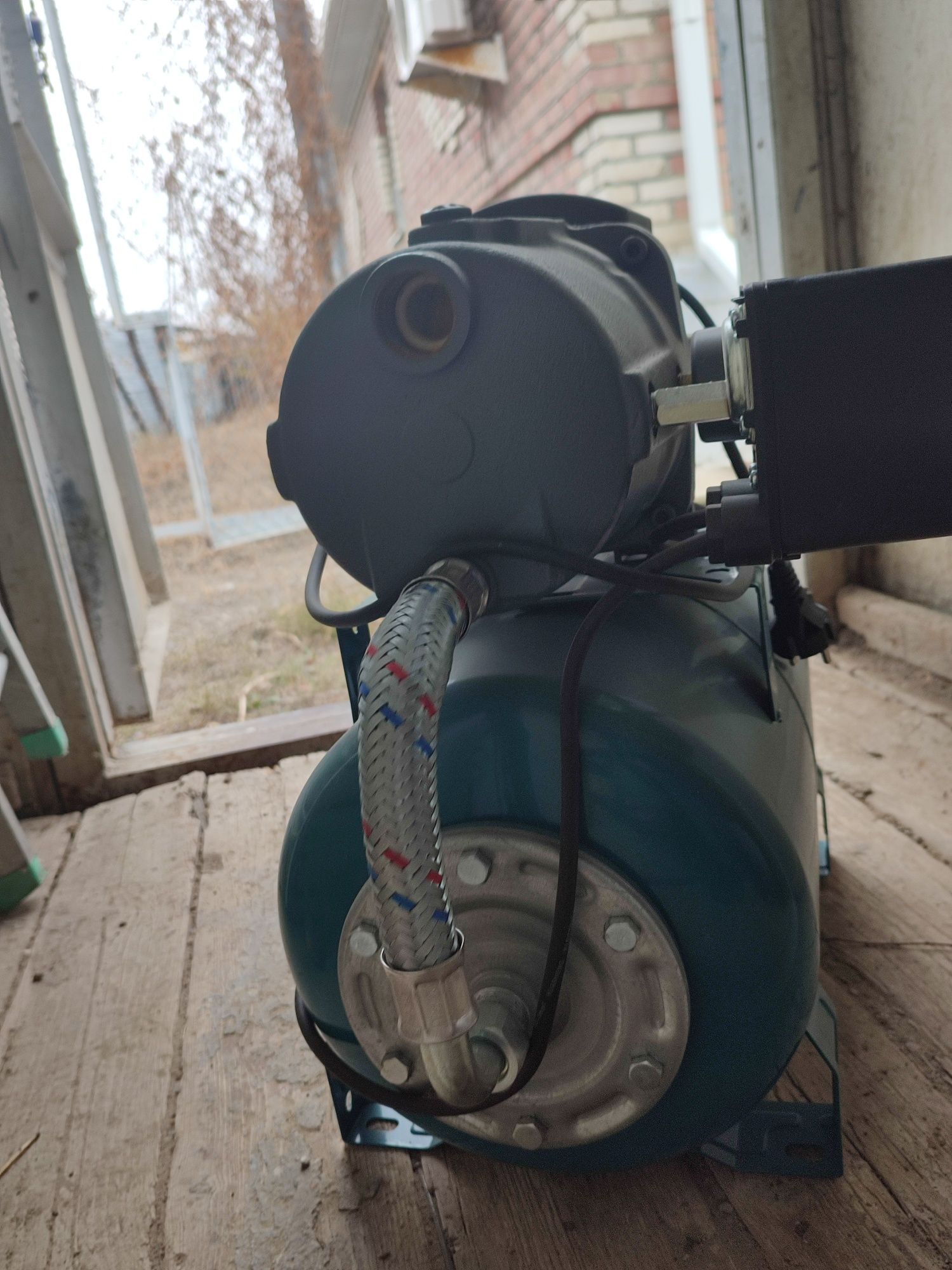 Продается насос Grundfos новый 200000тенге
