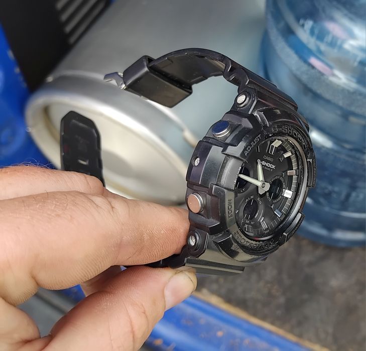 Casio gaw-100b Solar