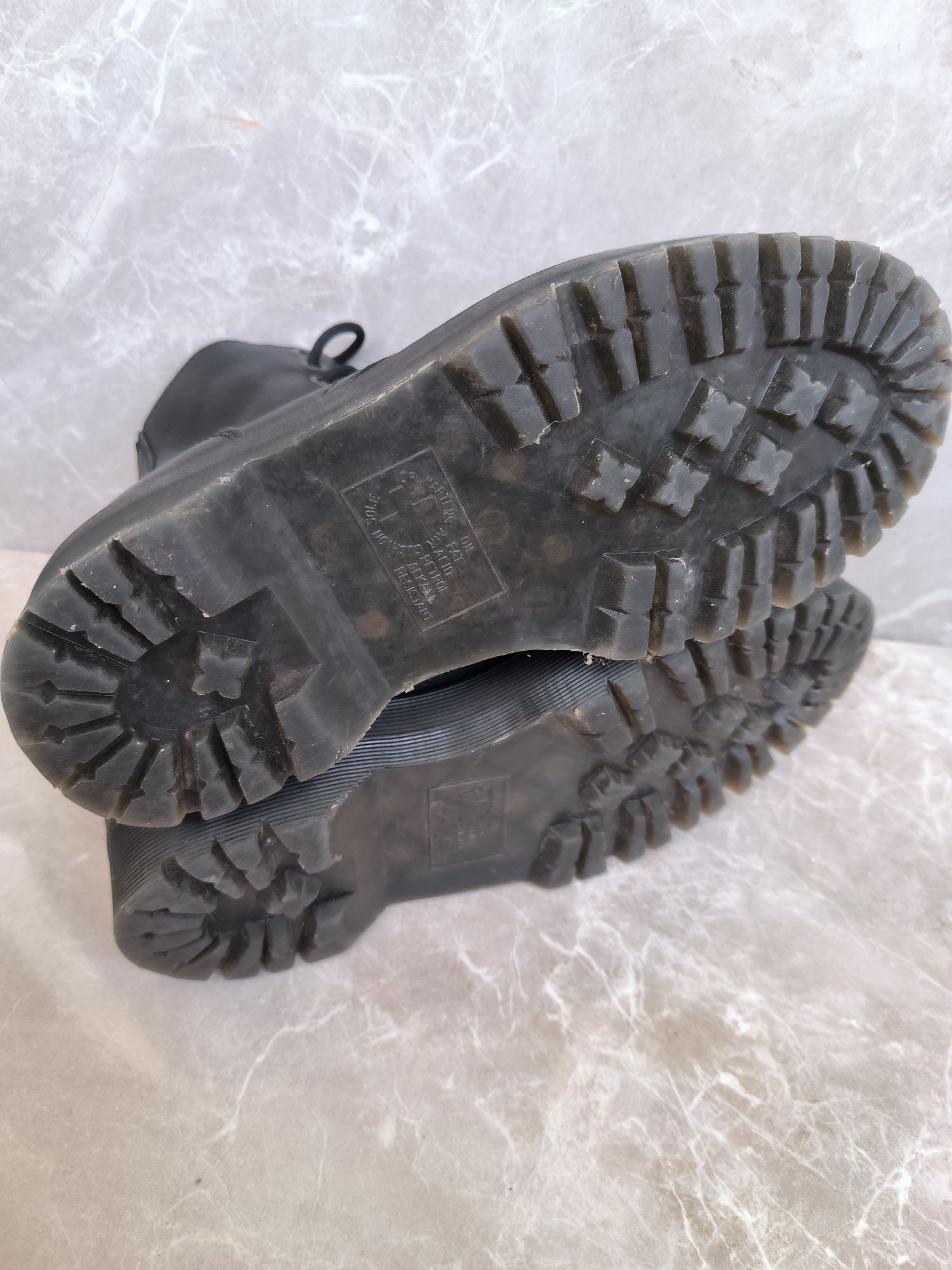 Dr. Martens боти размер 38