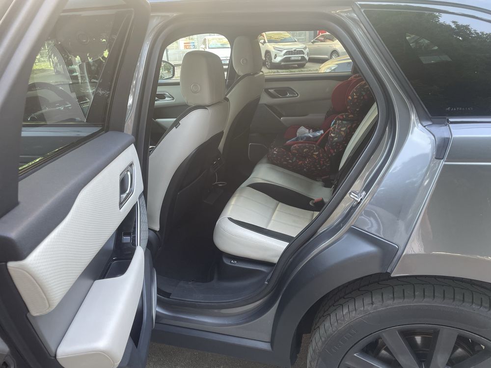 Rang rover VELAR R Dynamic