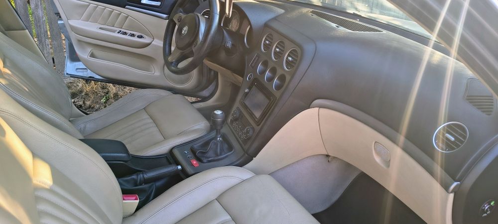Vând sau schimb alfa Romeo 159 1.9 8v 120 cp