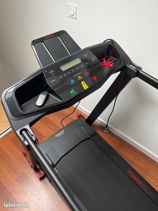 Продавам Пътека за бягане Domyos RUN100E