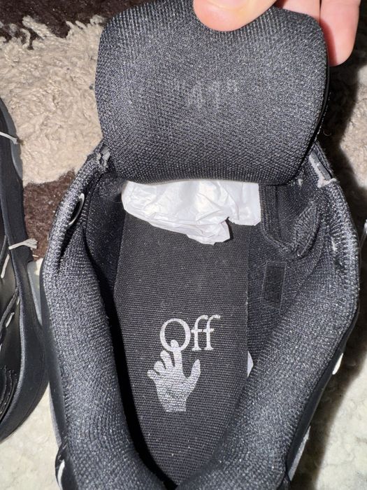 Off White out of Office Stiching