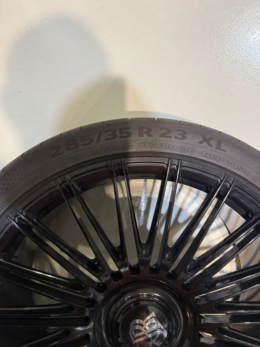 Roti complete Rolls Royce Cullinan 23’ Mansory Vossen