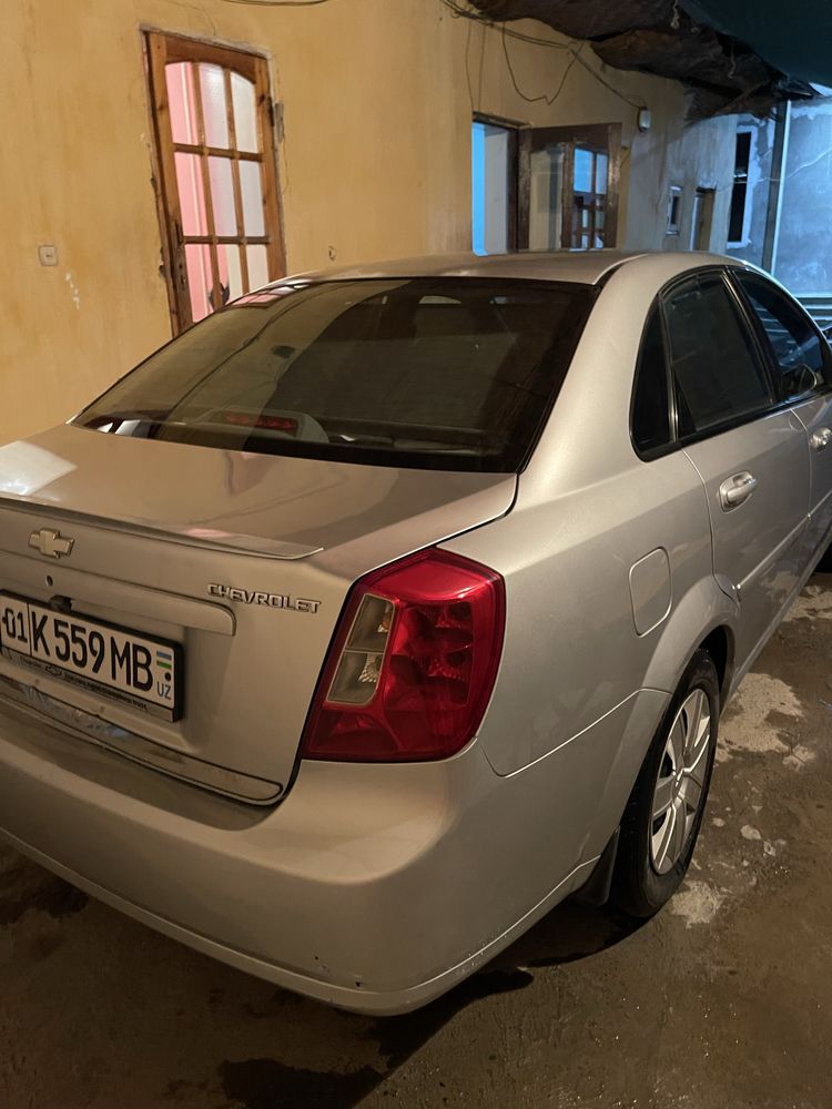 Lasetti 1.8 benzin-propan