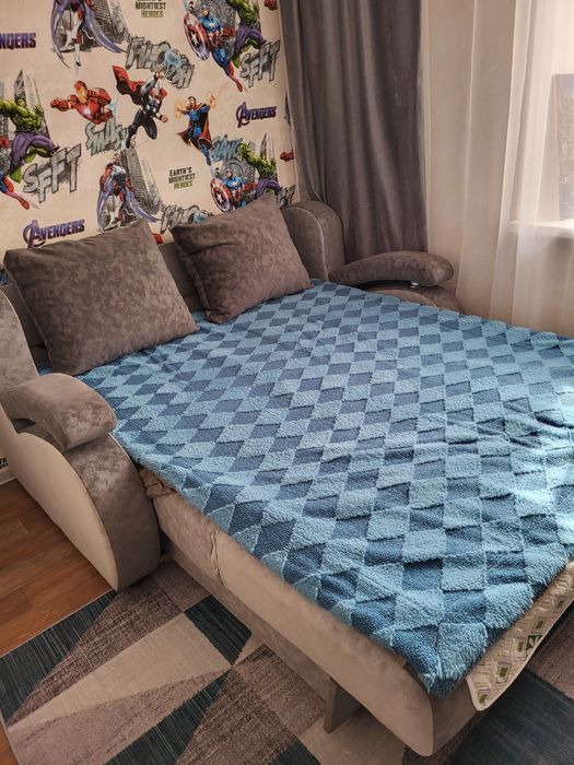 Продам диван хорошем состояние