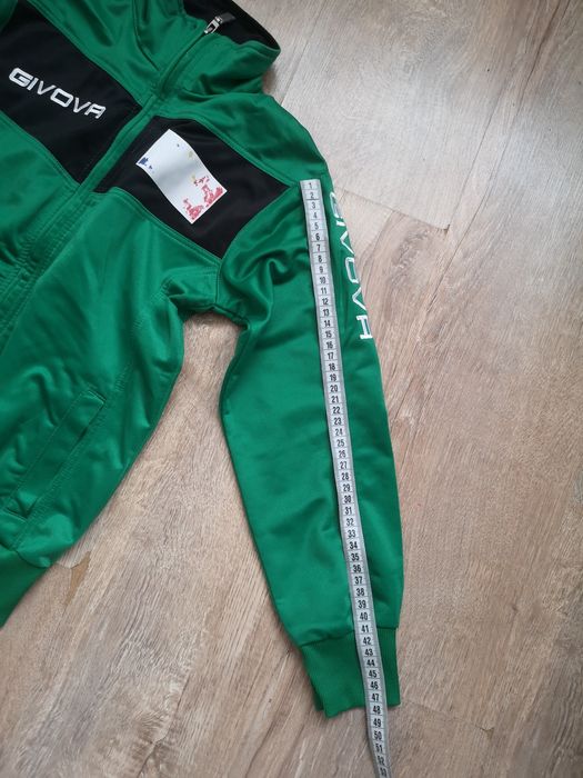 Bluză trening Givova, mărimea 2xs.