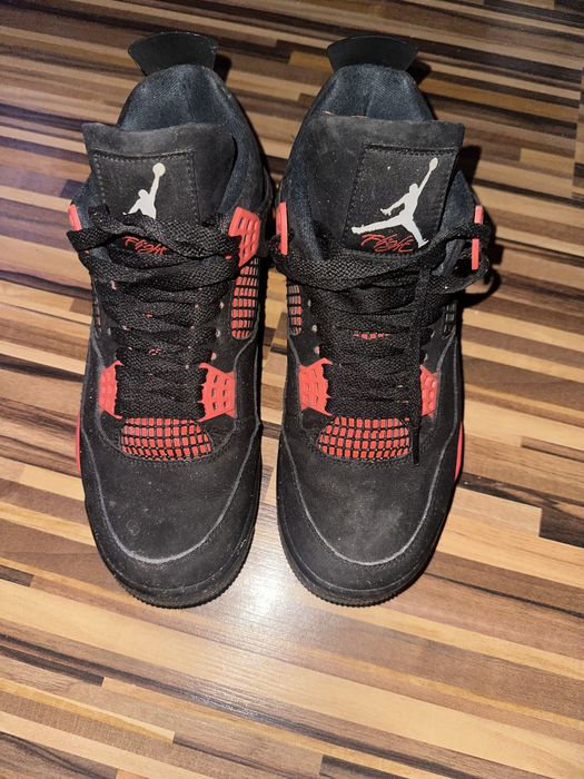 Jordan 4 Red Thunder