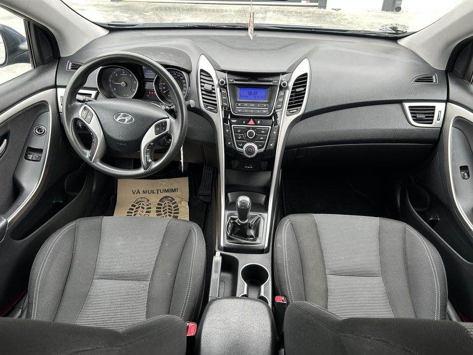 Hyundai I30//Euro5//Diesel//Manual 6+1
