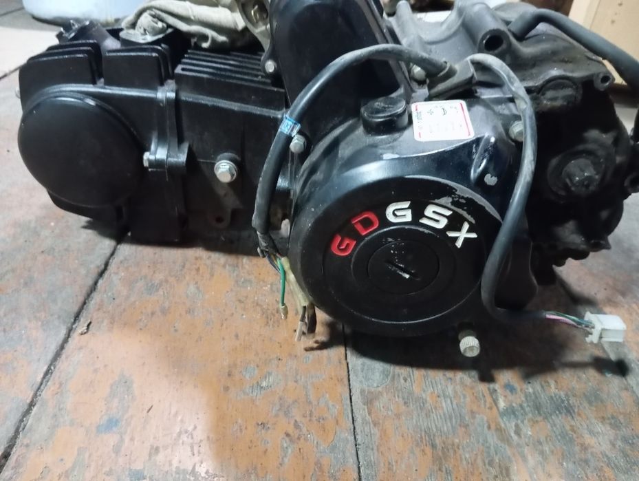 Продам мотор на мопед Альфа.