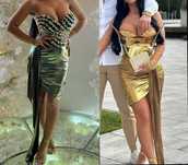 Vand 2 rochii formate din corset si fusta