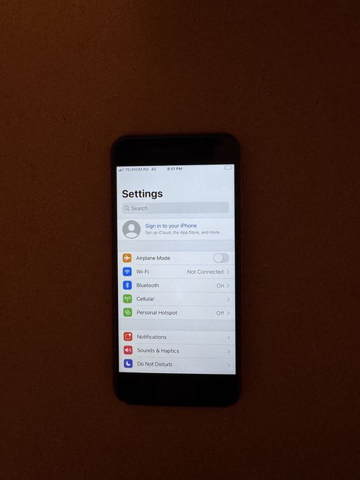 Iphone 7 red 32 gb  91% sanatate baterie
