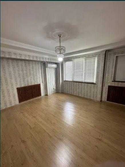 Дархан продается квартира  Мирзо Улугбек 4в3/3/9  78м2 Ор Инконель