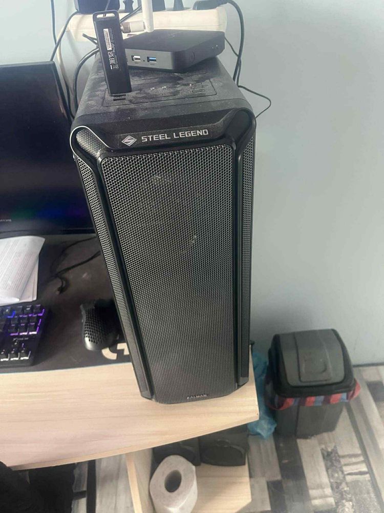 Геймърски компютър i3 10100f