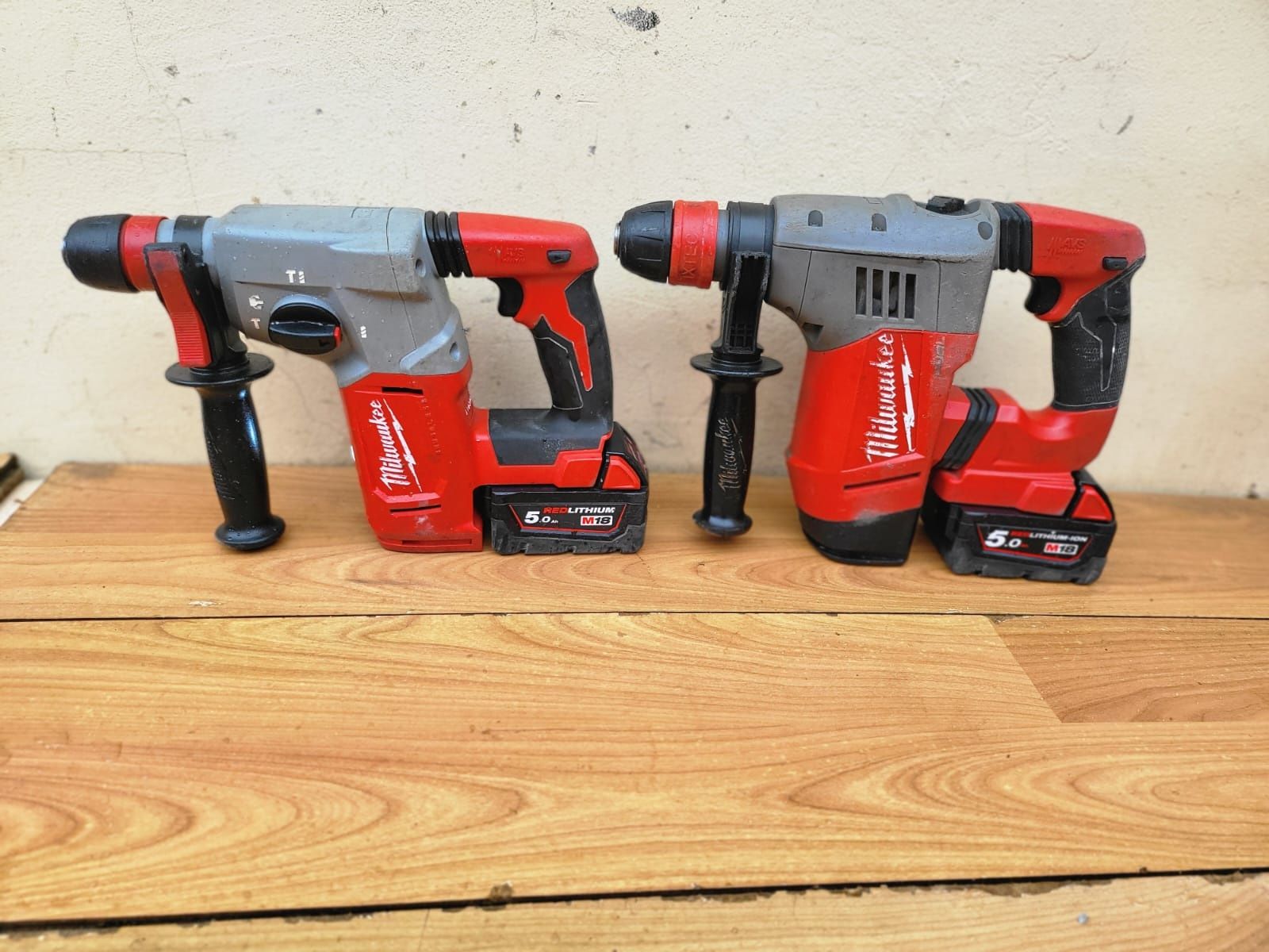 Ciocan rotopercutor Milwaukee M18