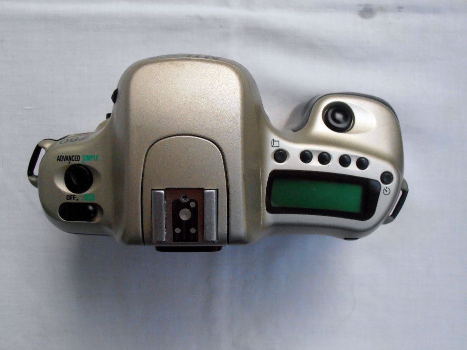 5 body Canon eos+Aparat cu film cutie (body) F50