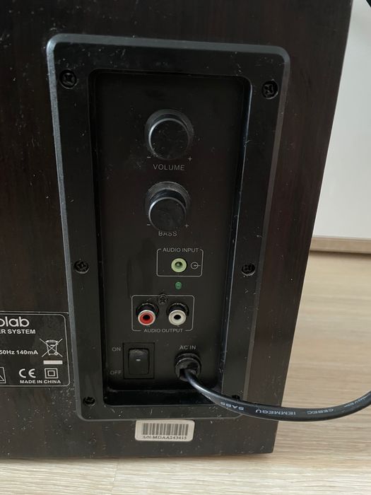 Буфер с две тонколонки на Microlab