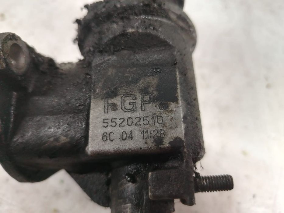 Corp carcasa termostat 1.9 cdti Z19DT 55202510 Saab 9-3 2 [2002 - 200