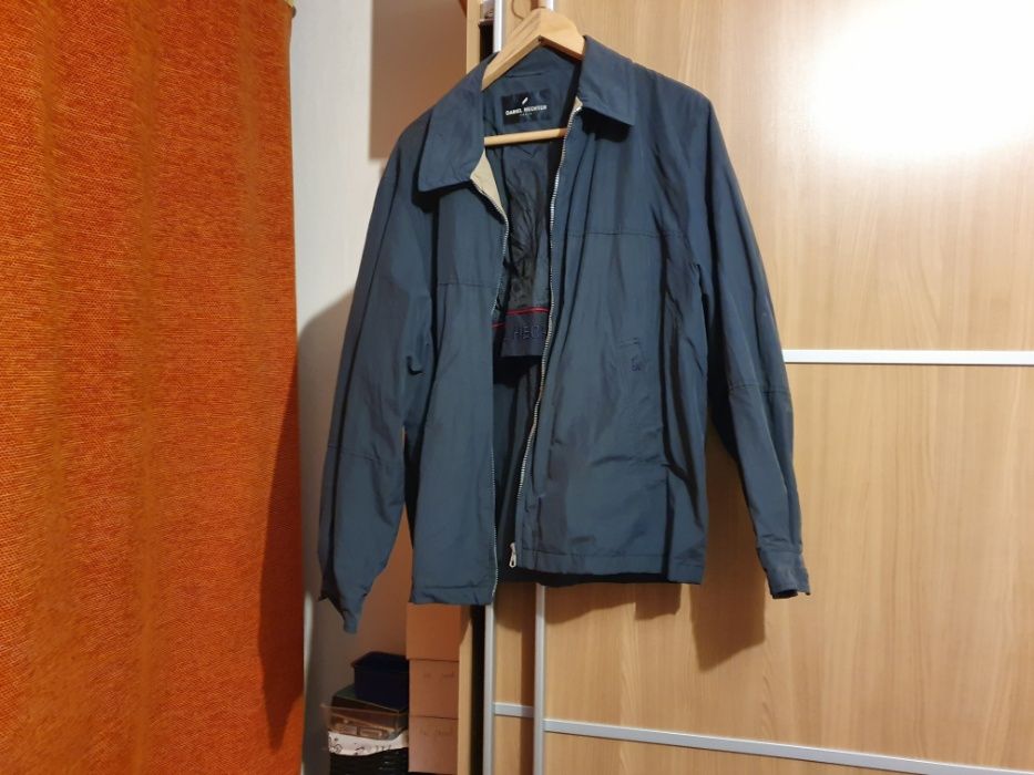 Daniel Hechter яке