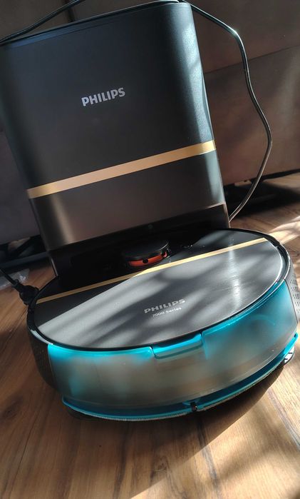 Робот прахосмукачка Philips XU71100/01 автоматична изпразваща станция