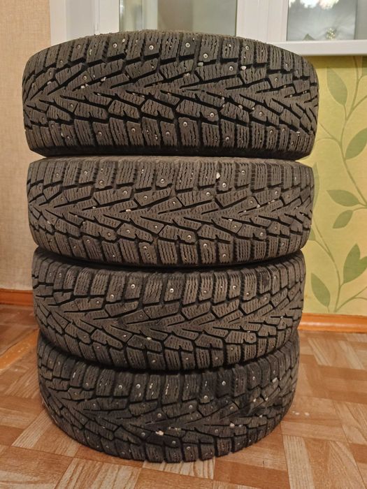 Продам шины зимние