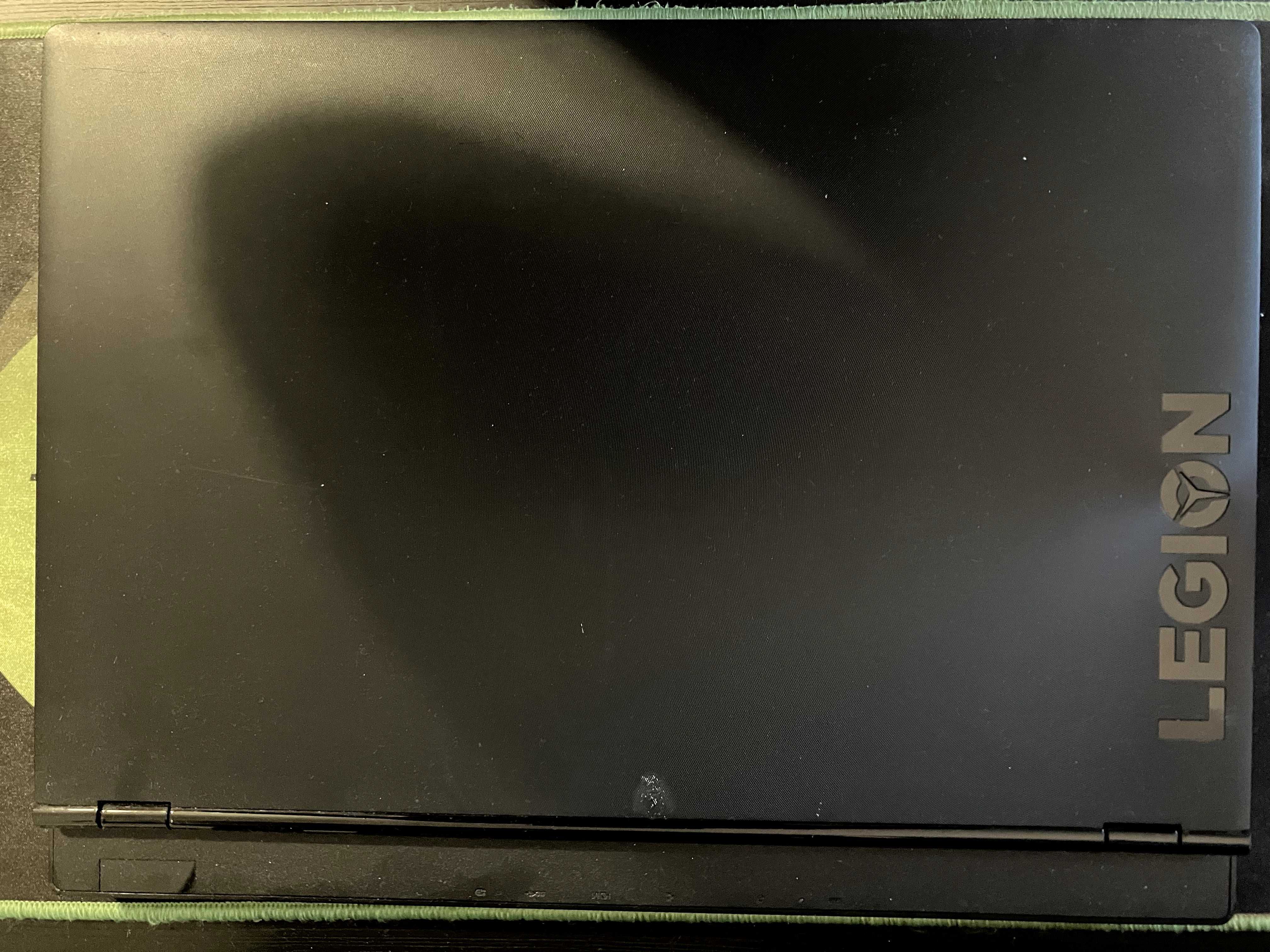 Lenovo Legion Y530 - 16 GB RAM, Intel Core i7-8750H, 256 SSD, 1TB HDD