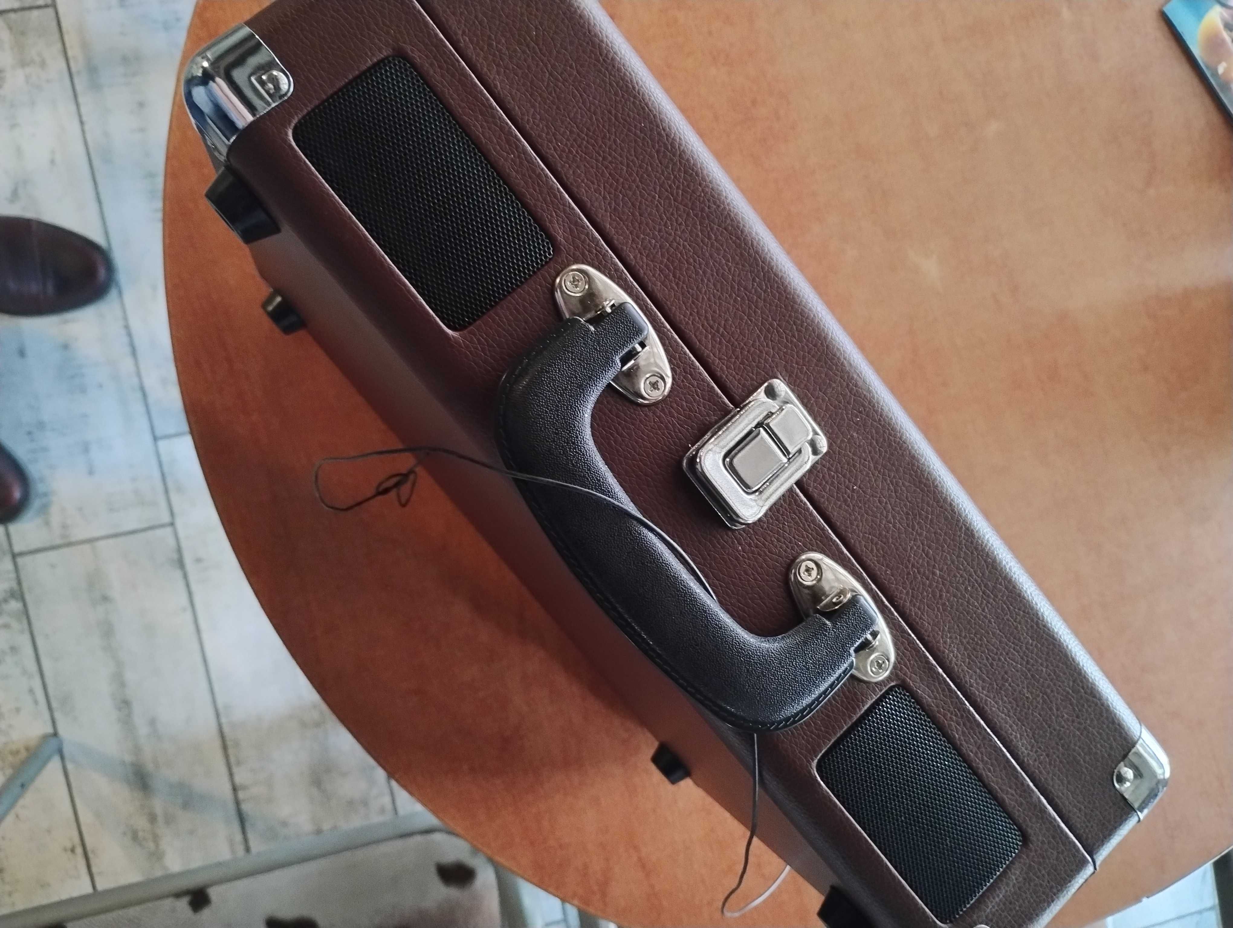Грамофон, Bluetooth 33/45/78 RPM,запис от винил към MP3,,USB 3.5мм